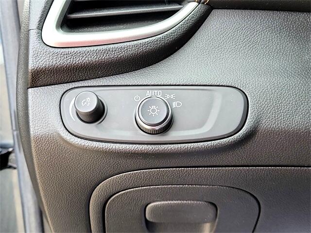 Chevrolet Trax LS FWD 2021