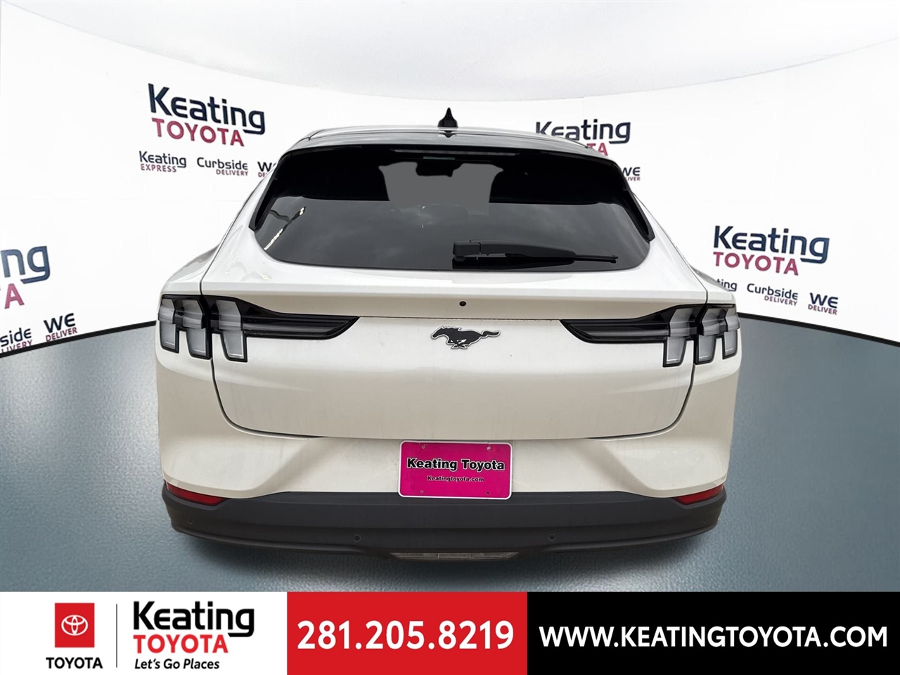 Ford Mustang Mach-E Select 2024