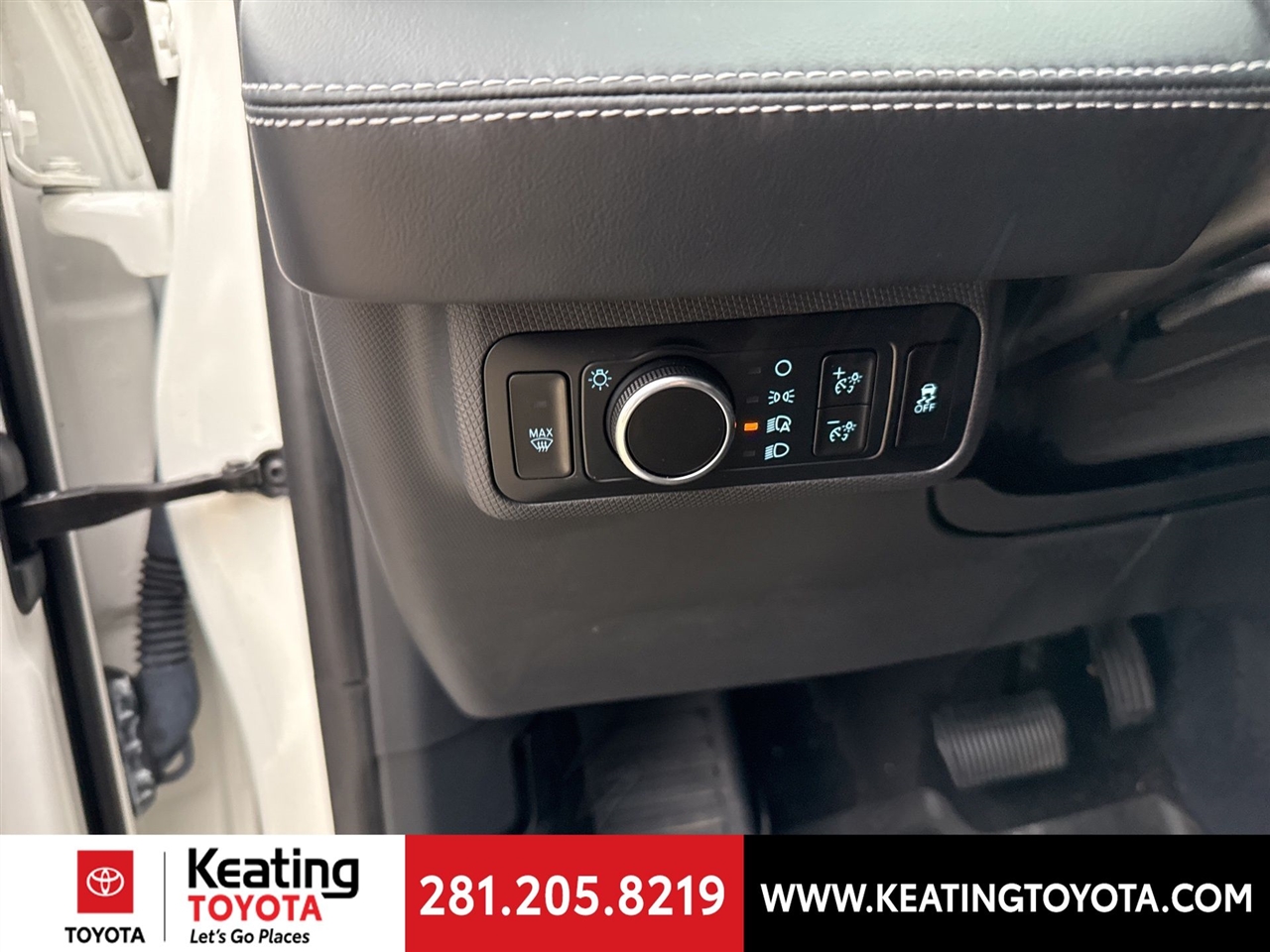 Ford Mustang Mach-E Select 2024