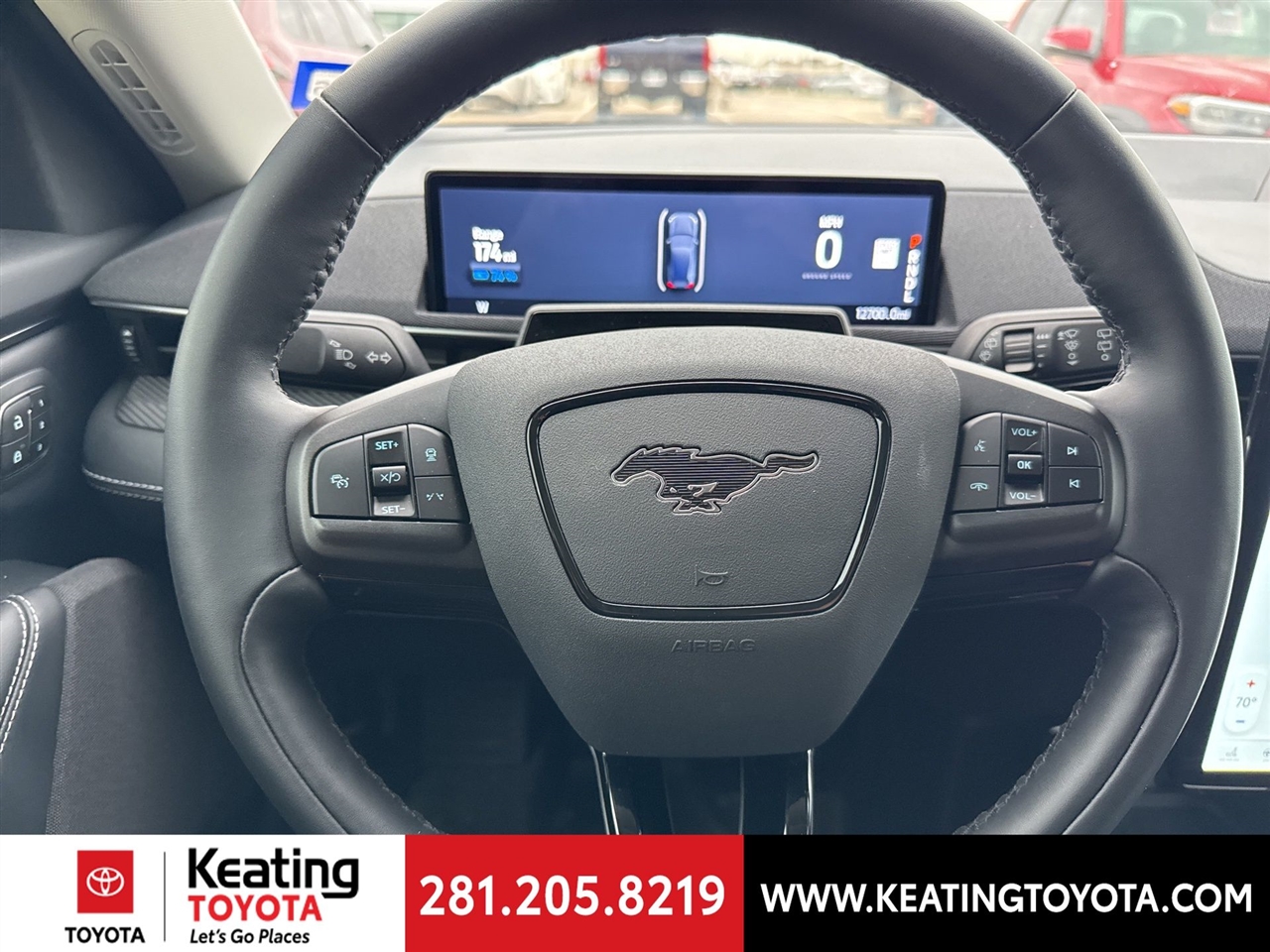 Ford Mustang Mach-E Select 2024