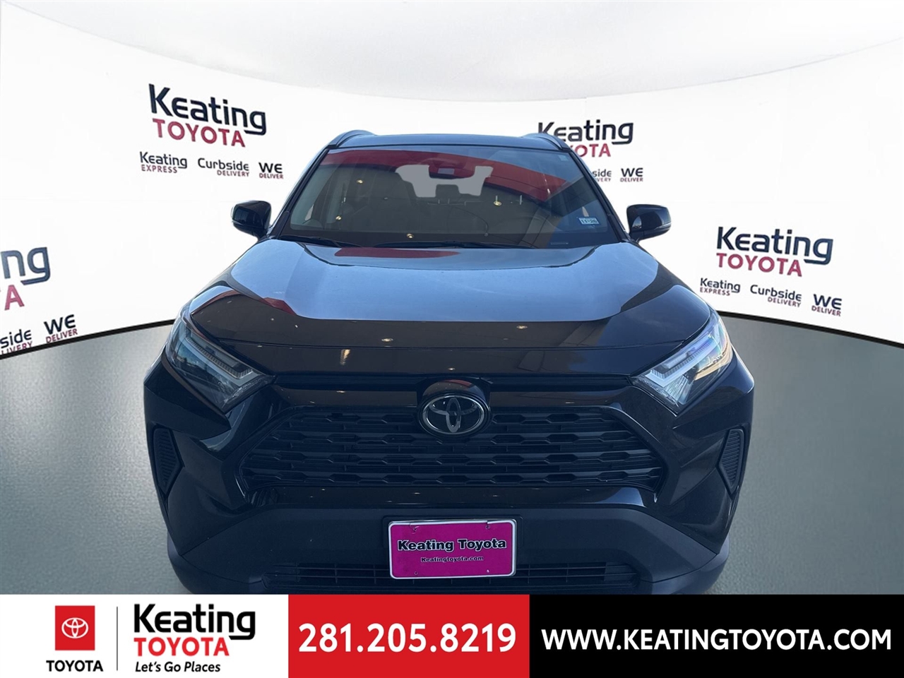 Toyota RAV4 XLE 2024