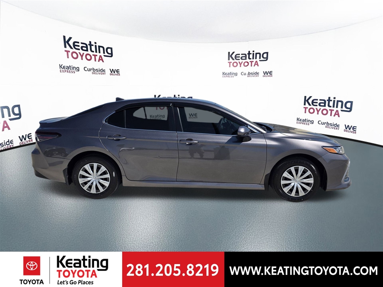 Toyota Camry Hybrid LE 2023