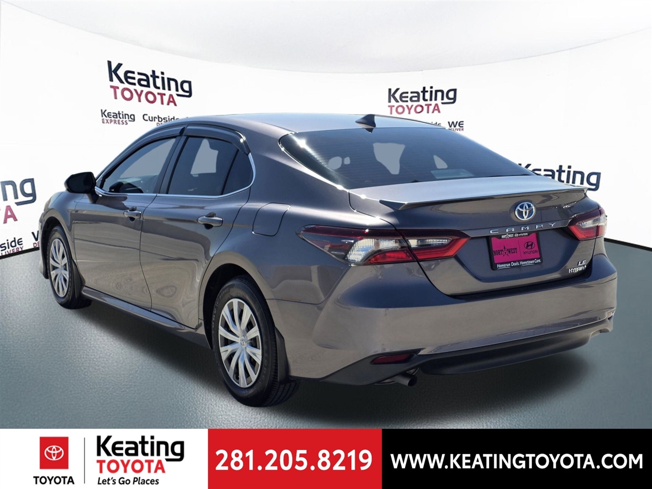 Toyota Camry Hybrid LE 2023