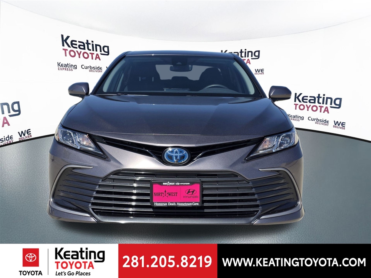 Toyota Camry Hybrid LE 2023