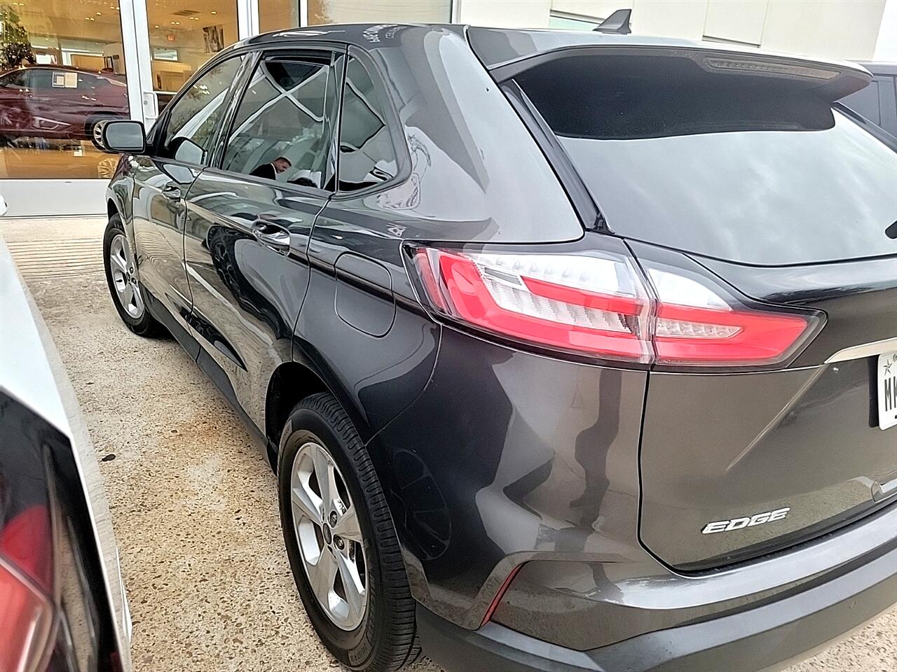 Ford Edge SE FWD 2020