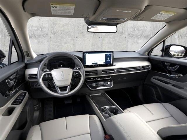 Lincoln Corsair Premiere 2026