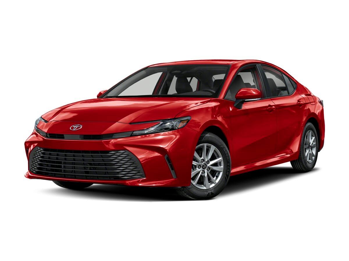 Toyota Camry Hybrid XLE 2025