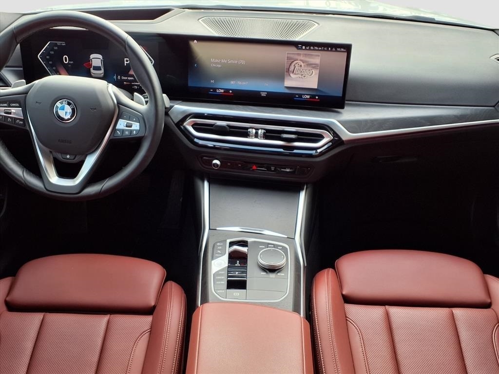 BMW 3-Series 330i 2024