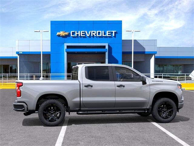 Chevrolet Silverado 1500 Custom Crew Cab 2WD 2026