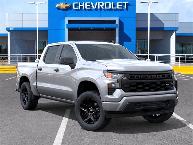 Chevrolet Silverado 1500 Custom Crew Cab 2WD 2026