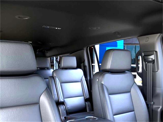 Chevrolet Suburban LT 2026