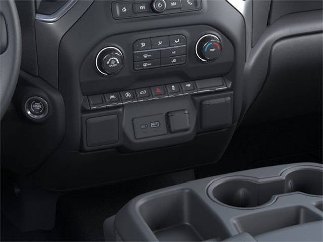 Chevrolet Silverado 1500 Custom Crew Cab 2WD 2026