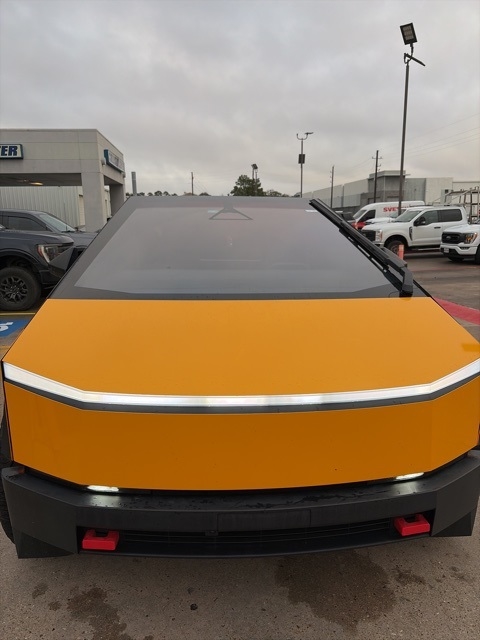 Tesla Cybertruck Base 2025