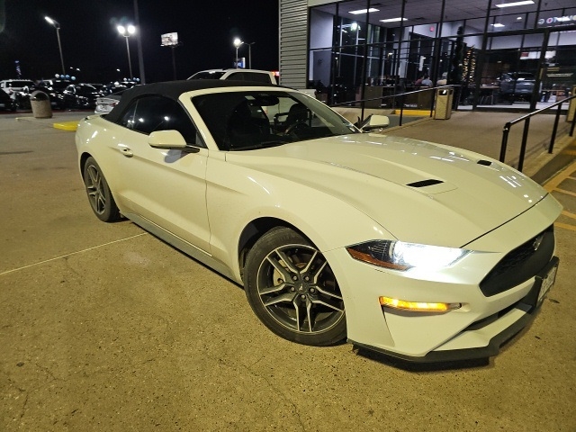 Ford Mustang EcoBoost Premium Convertible 2021