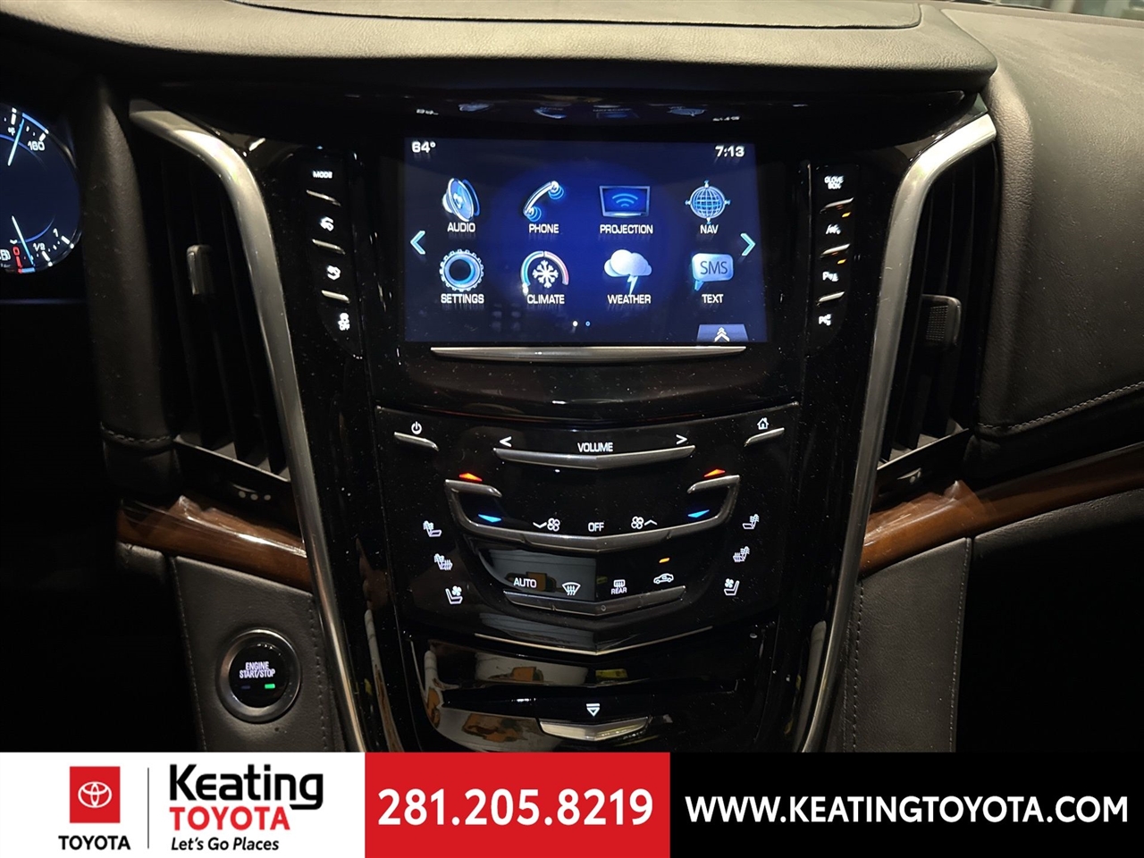 Cadillac Escalade Luxury 2WD 2020