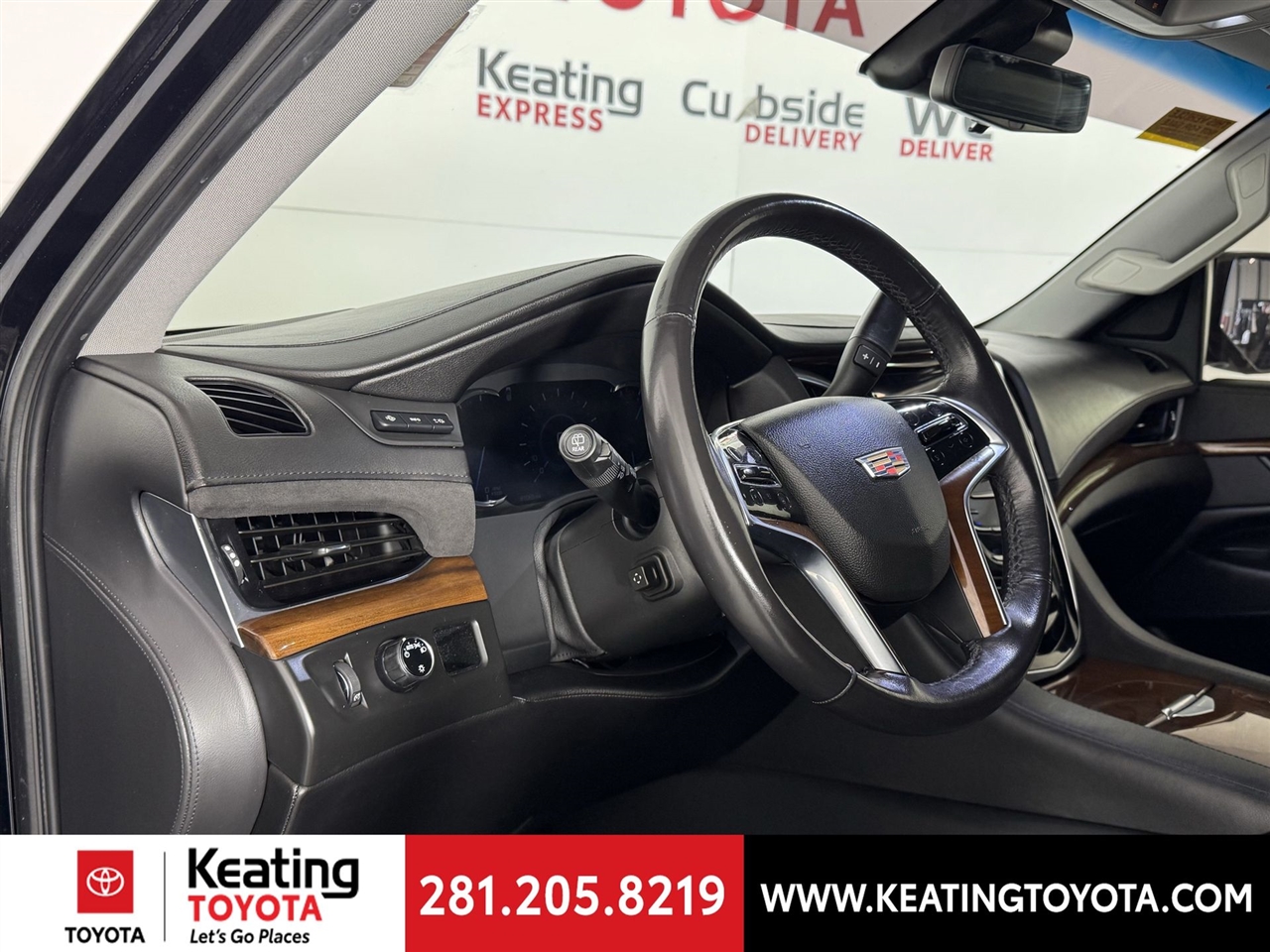 Cadillac Escalade Luxury 2WD 2020