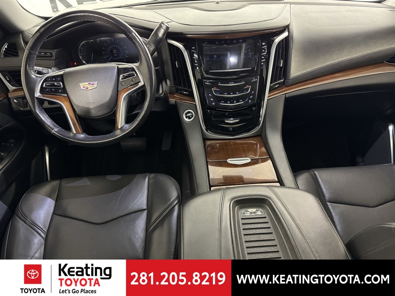 Cadillac Escalade Luxury 2WD 2020