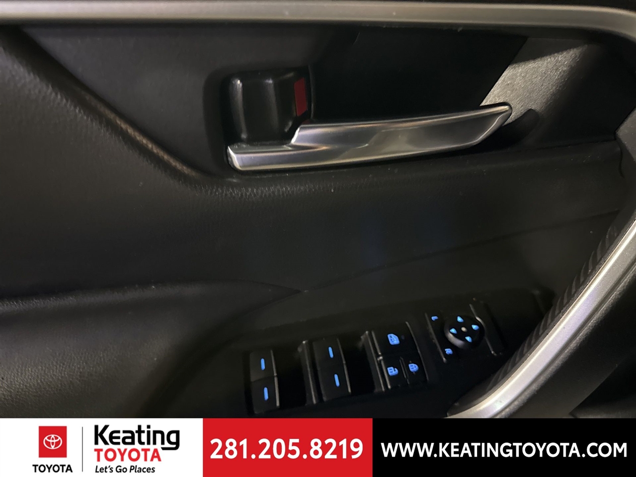 Toyota RAV4 XLE 2022