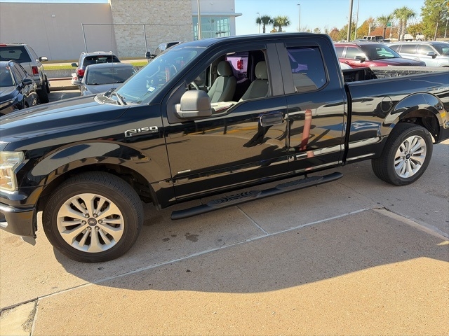 Ford F-150 XL SuperCab 8-ft. 2WD 2016