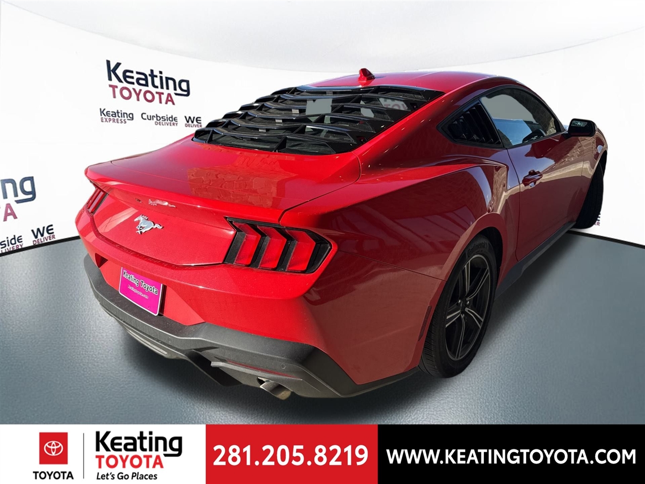 Ford Mustang EcoBoost Coupe 2024