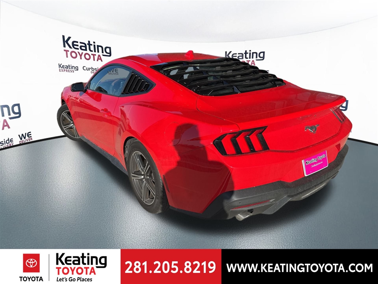 Ford Mustang EcoBoost Coupe 2024