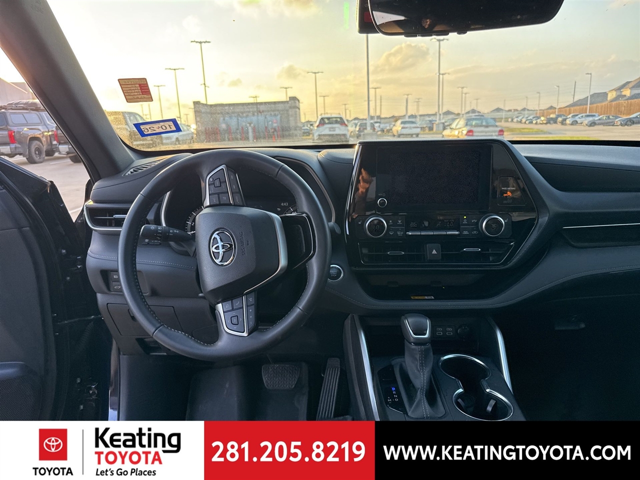 Toyota Highlander XLE 2024