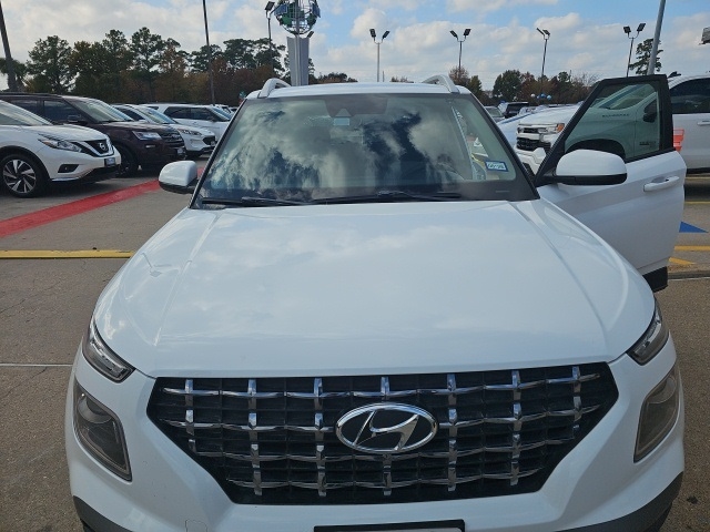 Hyundai Venue SEL 2020