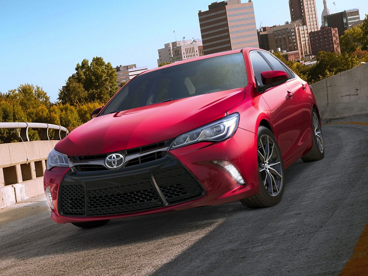 Toyota Camry SE 2017
