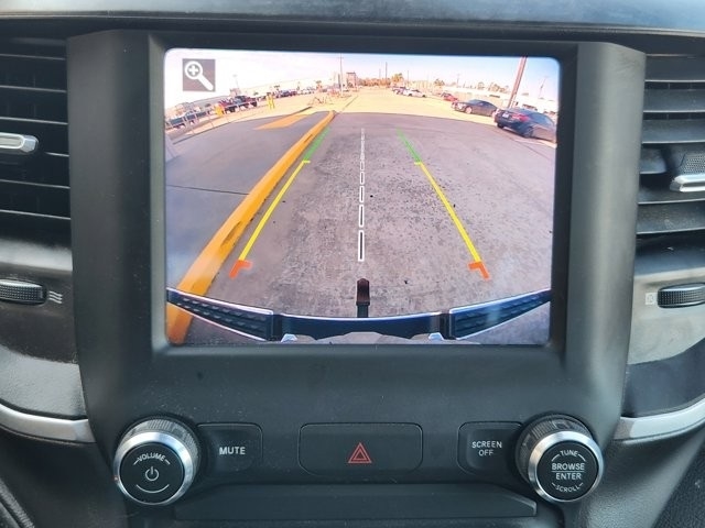 RAM 1500 Big Horn Crew Cab SWB 4WD 2021