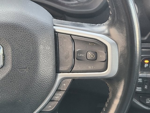 RAM 1500 Big Horn Crew Cab SWB 4WD 2021