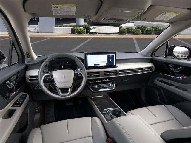 Lincoln Corsair Premiere 2026