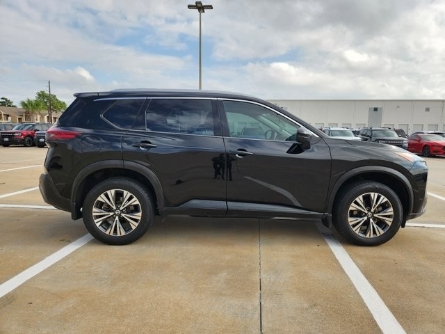 Nissan Rogue SV 2021