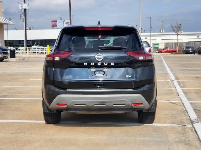 Nissan Rogue SV 2021