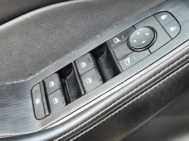 Nissan Rogue SV 2021