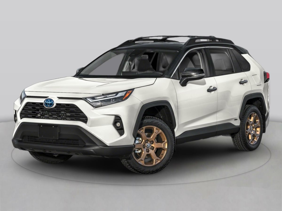 Toyota RAV4 Hybrid XLE 2025