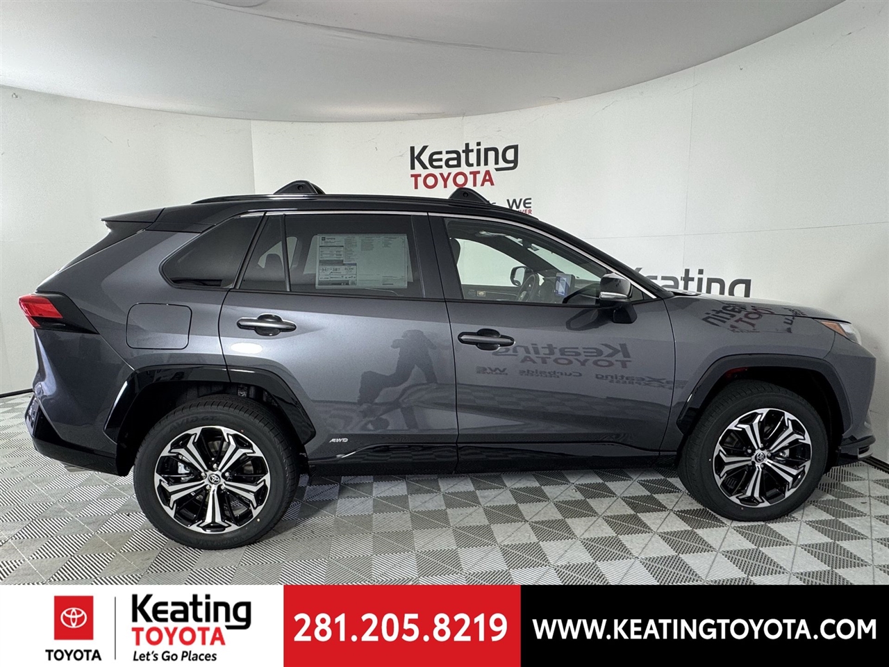 Toyota RAV4 Prime XSE 2025