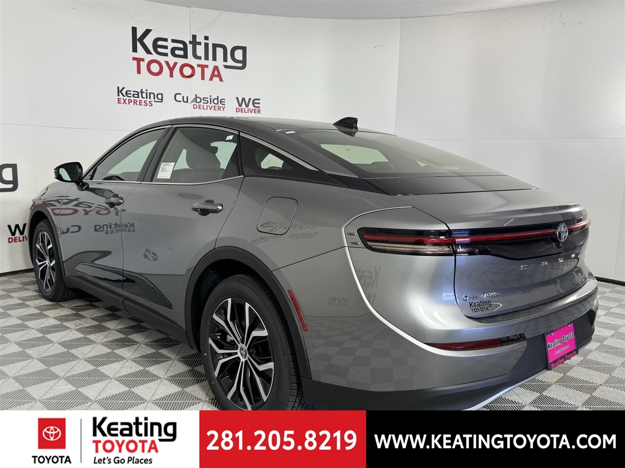 Toyota Crown XLE 2026