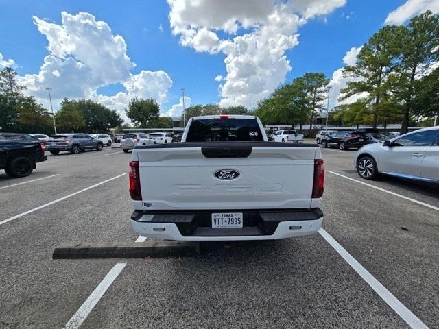 Ford F-150 STX SuperCab 2WD 2024