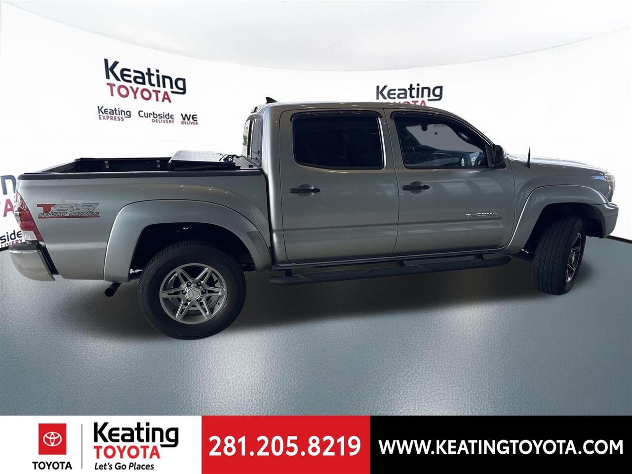 Toyota Tacoma PreRunner Double Cab V6 5AT 2WD 2014