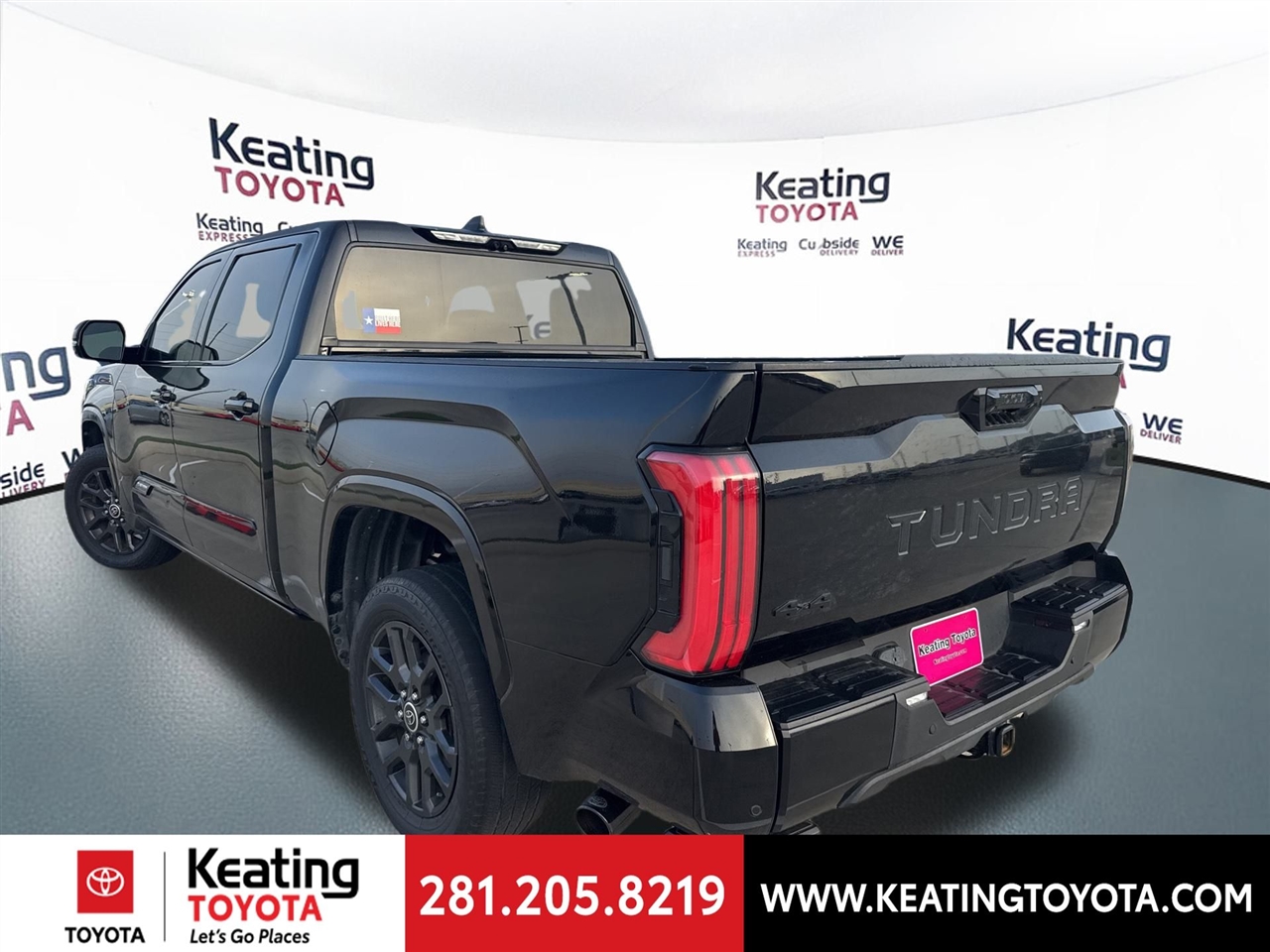 Toyota Tundra Platinum CrewMax 4WD Long Bed Hybrid 2023