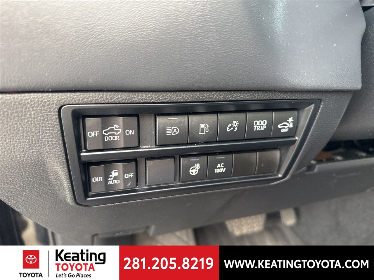 Toyota Tundra Platinum CrewMax 4WD Long Bed Hybrid 2023