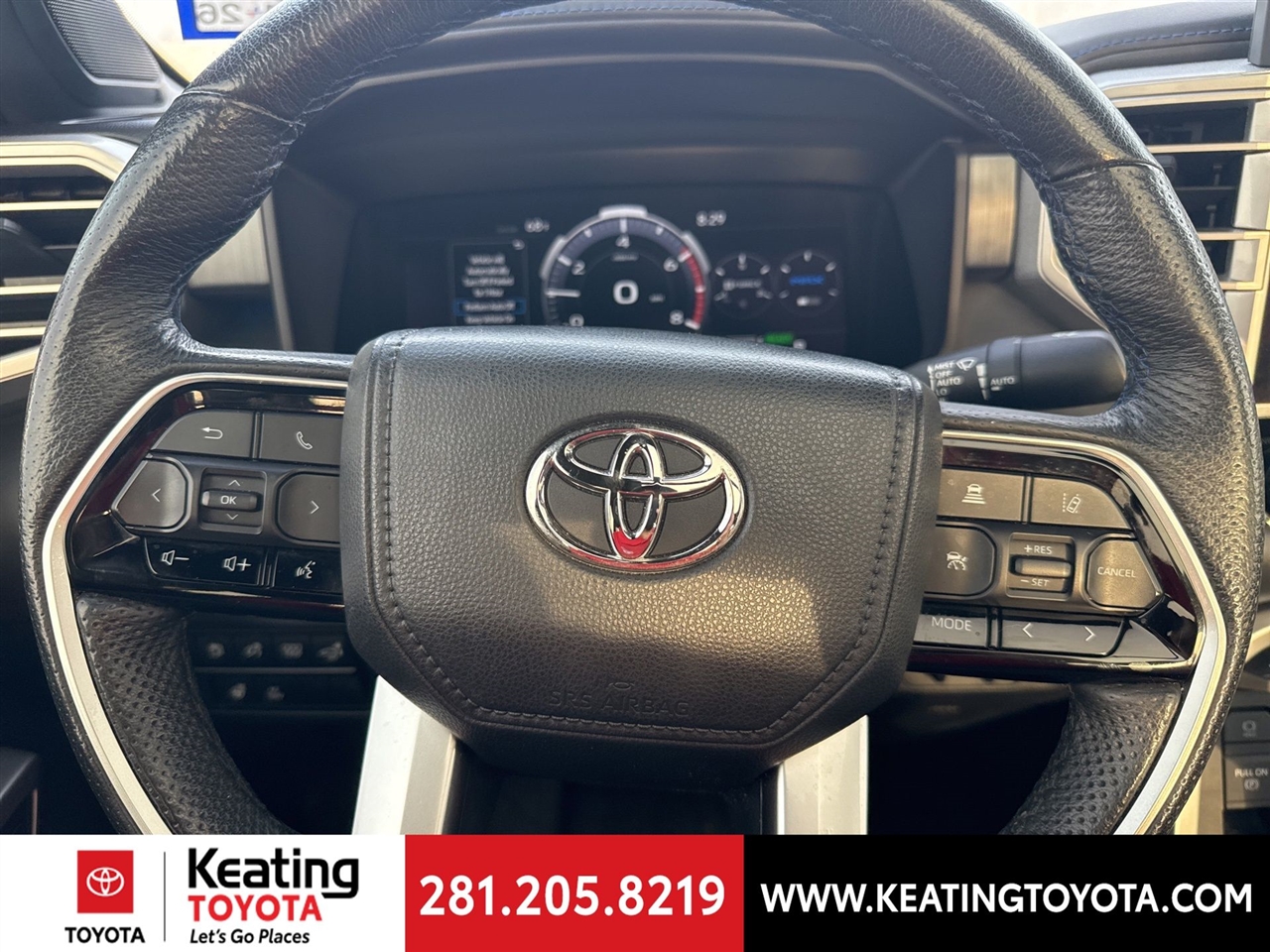 Toyota Tundra Platinum CrewMax 4WD Long Bed Hybrid 2023