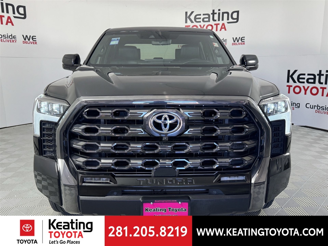 Toyota Tundra Platinum CrewMax 4WD Long Bed Hybrid 2023