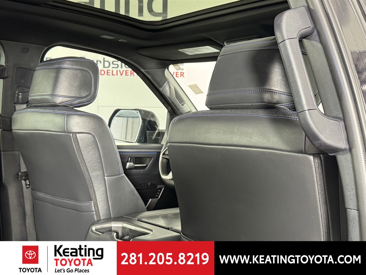 Toyota Tundra Platinum CrewMax 4WD Long Bed Hybrid 2023