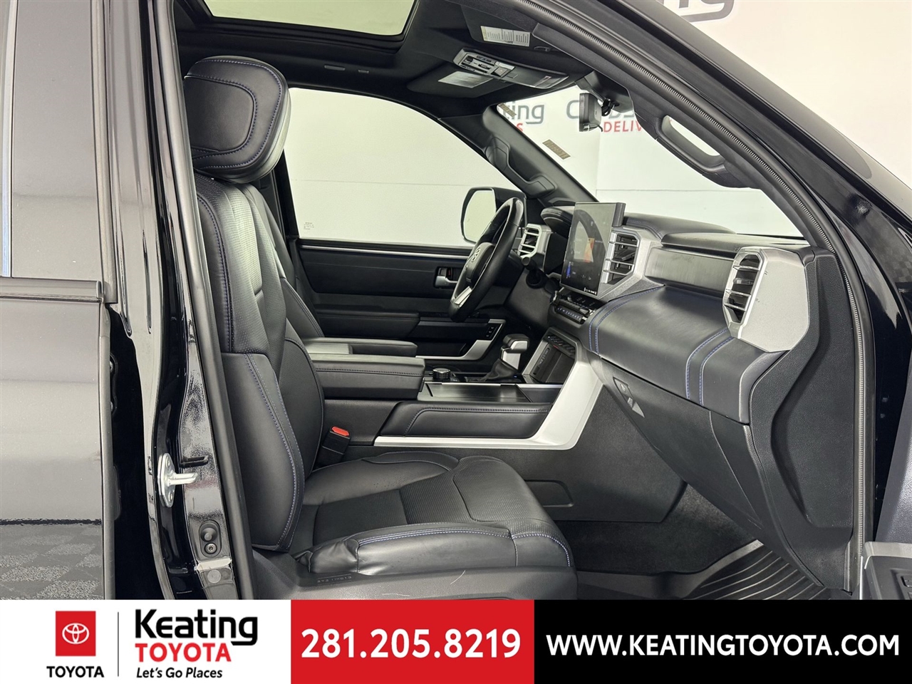 Toyota Tundra Platinum CrewMax 4WD Long Bed Hybrid 2023