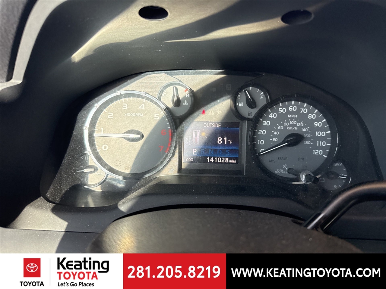 Toyota Tundra SR5 4.6L V8 Double Cab 2WD 2014