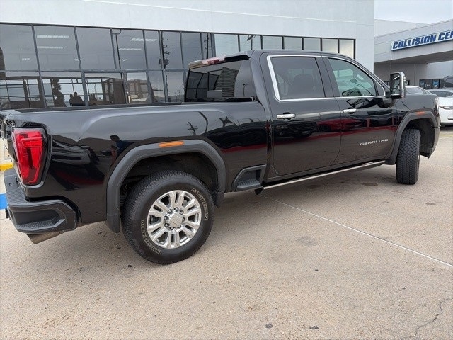 GMC Sierra 2500HD Denali Crew Cab 4WD SB 2022