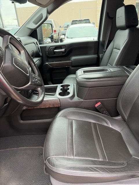 GMC Sierra 2500HD Denali Crew Cab 4WD SB 2022