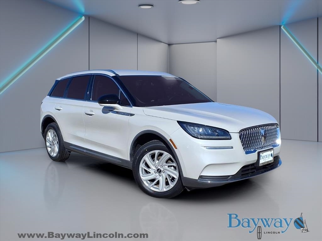 Lincoln Corsair Base 2022