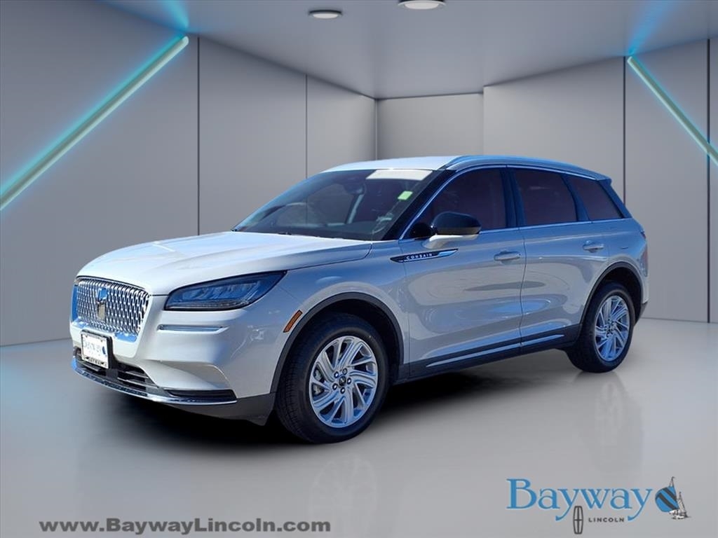 Lincoln Corsair Base 2022